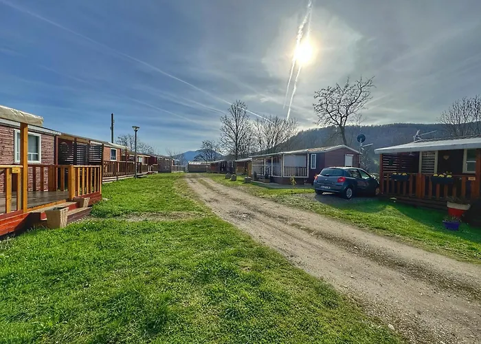 Grand Mobile-Home 6 Places Climatise