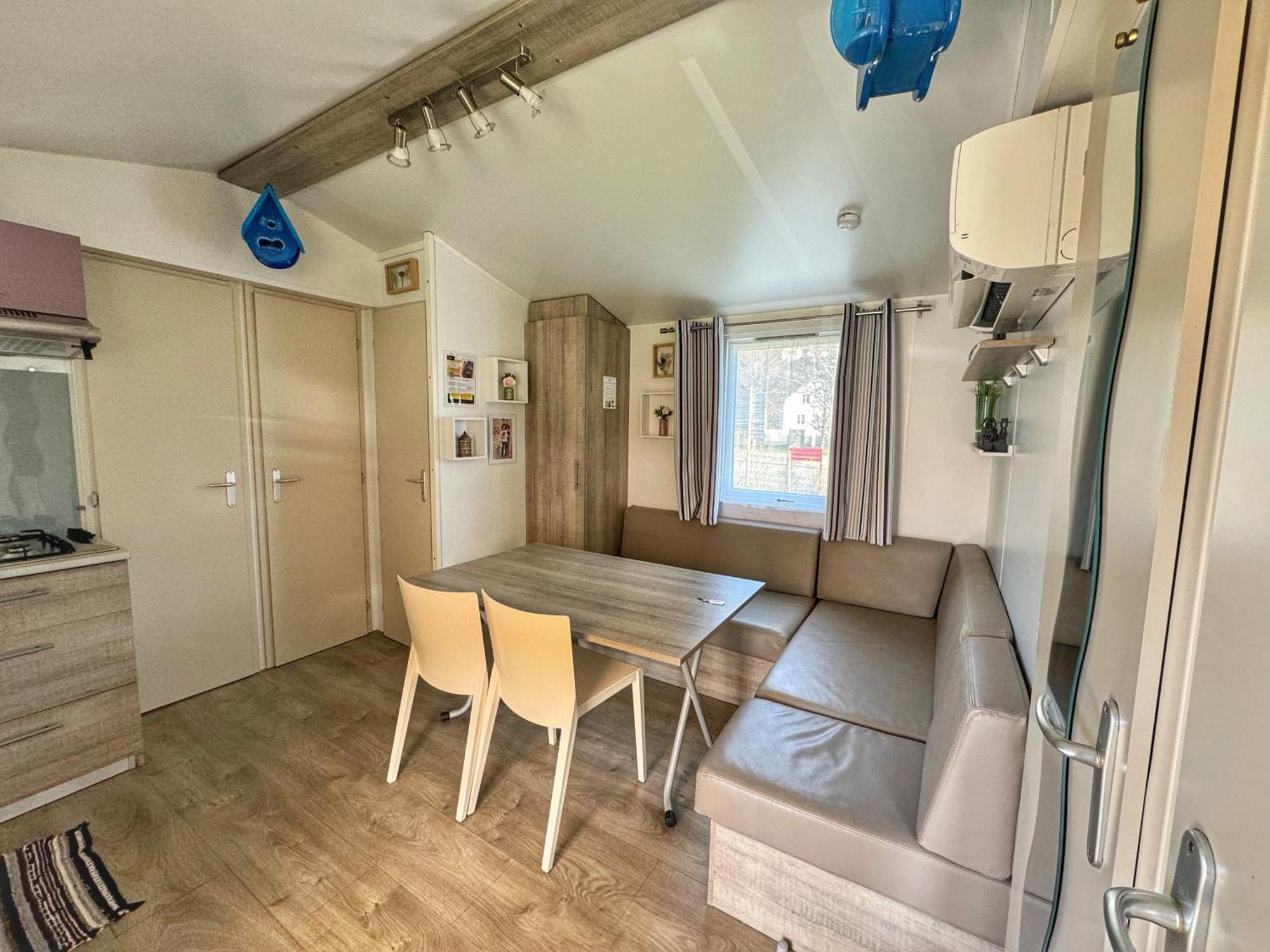 Grand Mobile-home 6 Places Climatise *